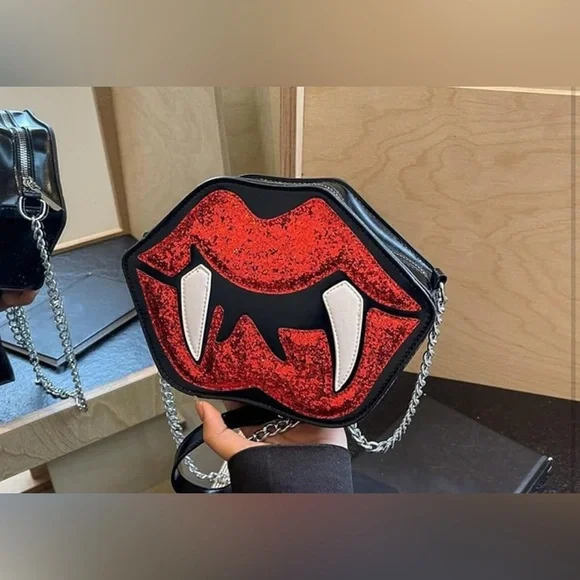 Vampire Lips Women Sequined PU Leather Shoulder Bag NWT​ - Picture 2 of 6